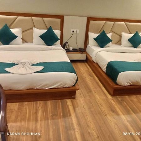 Hotel & Hostel Vimal Ganga Rishikesh Exterior photo