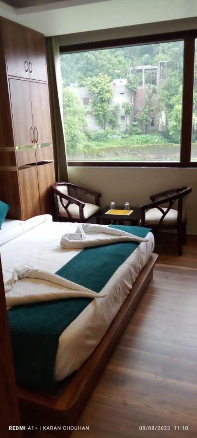 Hotel & Hostel Vimal Ganga Rishikesh Exterior photo